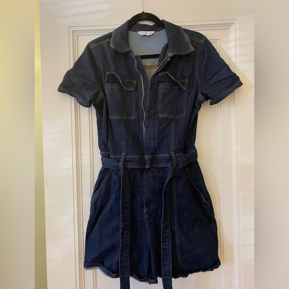 Nine West brand denim shorts romper size 12. Zips up- short sleeves - Picture 1 of 5